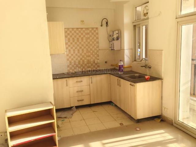 2.5 BHK Apartment in Sector 76 for resale Noida. The reference number is 20320372