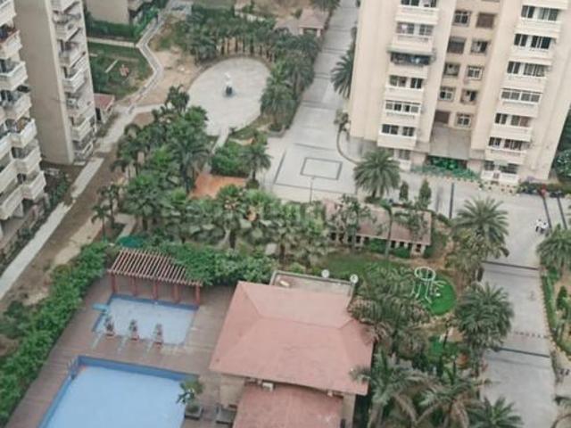 2.5 BHK Apartment in Sector 76 for resale Noida. The reference number is 20509630