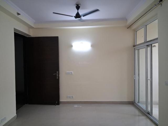 2.5 BHK Apartment in Sector 76 for resale Noida. The reference number is 20677945