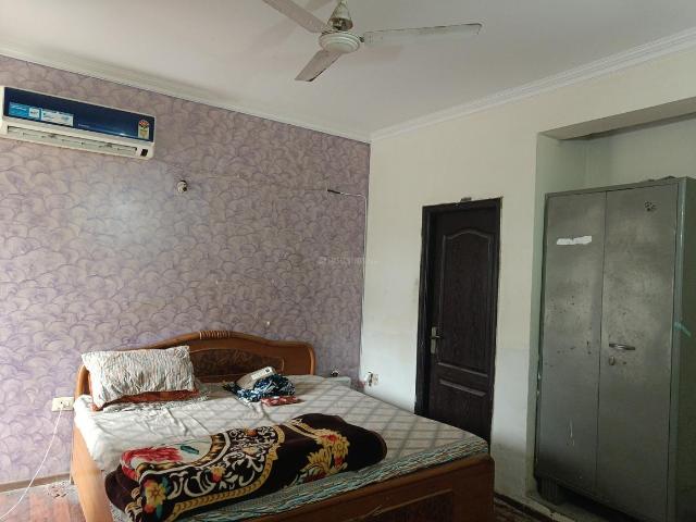 2.5 BHK Apartment in Sector 76 for resale Noida. The reference number is 20624358