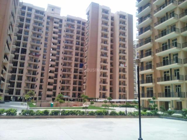 2.5 BHK Apartment in Sector 76 for resale Noida. The reference number is 20724086