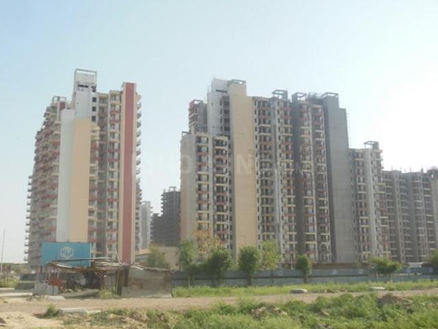 2.5 BHK Apartment in Sector 77 for resale Faridabad. The reference number is 17240712