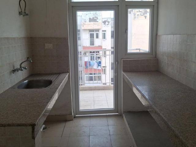2.5 BHK Apartment in Sector 77 for resale Faridabad. The reference number is 20942811