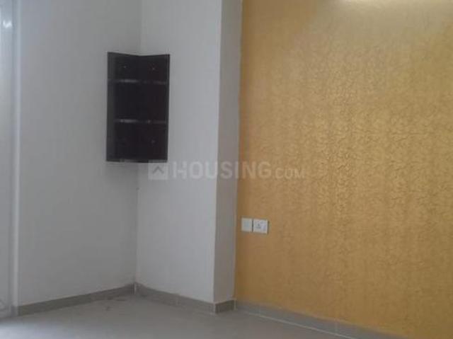 2.5 BHK Apartment in Sector 77 for resale Noida. The reference number is 20429808