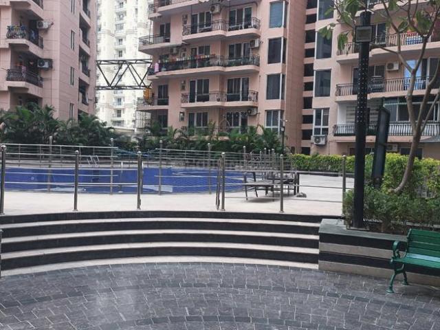 2.5 BHK Apartment in Sector 78 for resale Noida. The reference number is 20248769