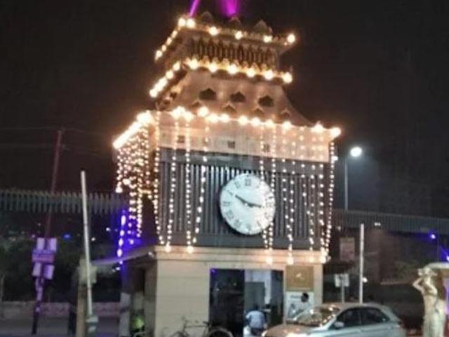 2.5 BHK Apartment in Sector 78 for resale Noida. The reference number is 20388021