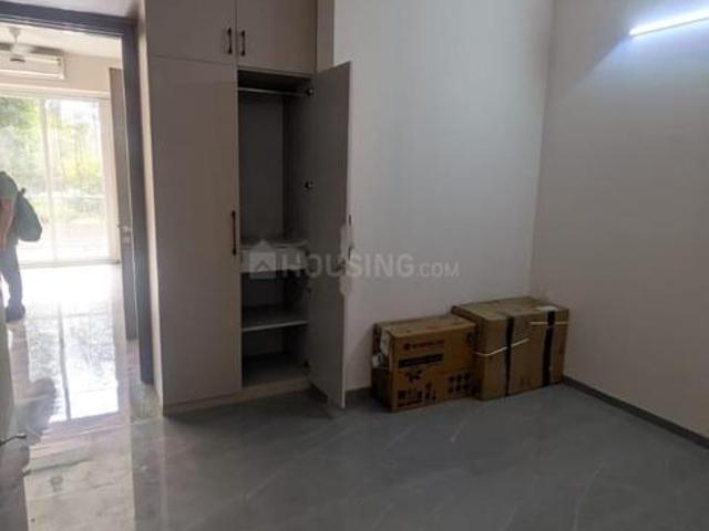 2.5 BHK Apartment in Sector 79 for rent Gurgaon. The reference number is 20452668