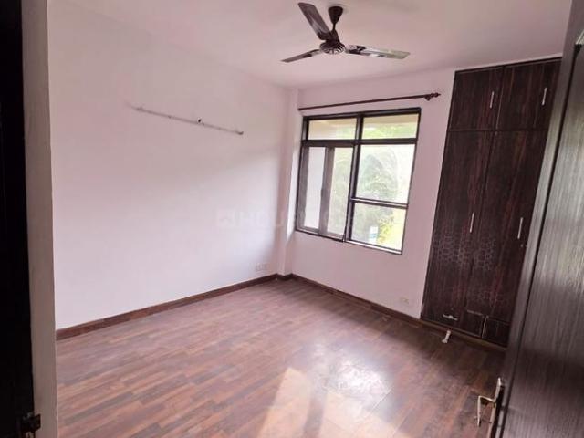 2.5 BHK Apartment in Sector 79 for rent Noida. The reference number is 20094281