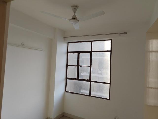 2.5 BHK Apartment in Sector 81 for rent Gurgaon. The reference number is 19910064
