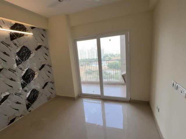2.5 BHK Apartment in Sector 81 for rent Gurgaon. The reference number is 20407632