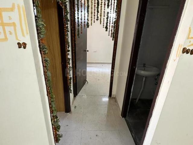 2 BHK Apartment in Sector 93 for rent Gurgaon. The reference number is 20074370