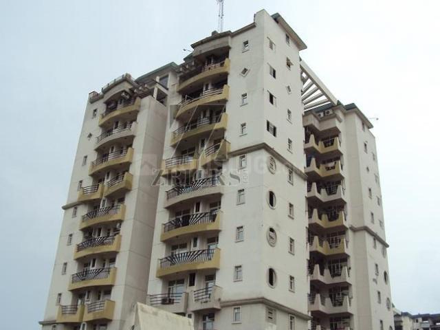 2.5 BHK Apartment in Sector 93 for rent Noida. The reference number is 19656694