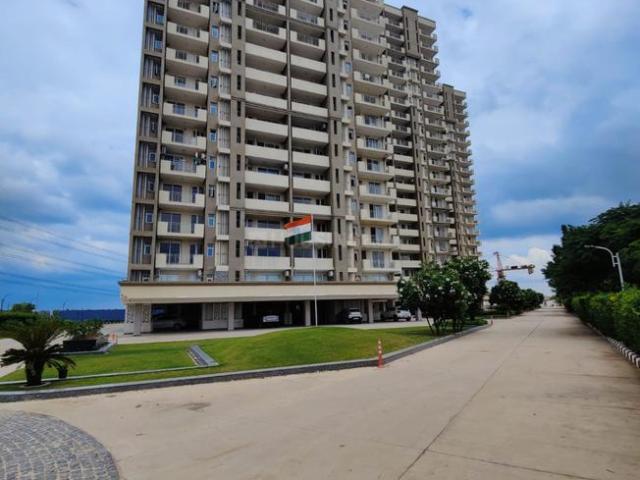 2.5 BHK Apartment in Sector 99A for resale Gurgaon. The reference number is 20883634