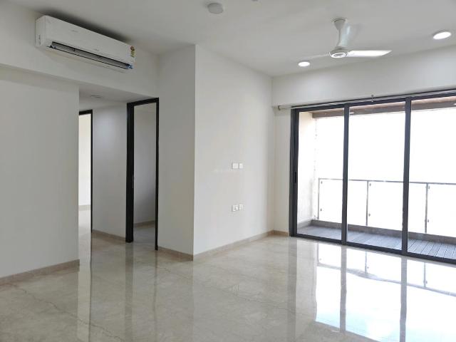 2.5 BHK Apartment in Sion for resale Mumbai. The reference number is 20196169