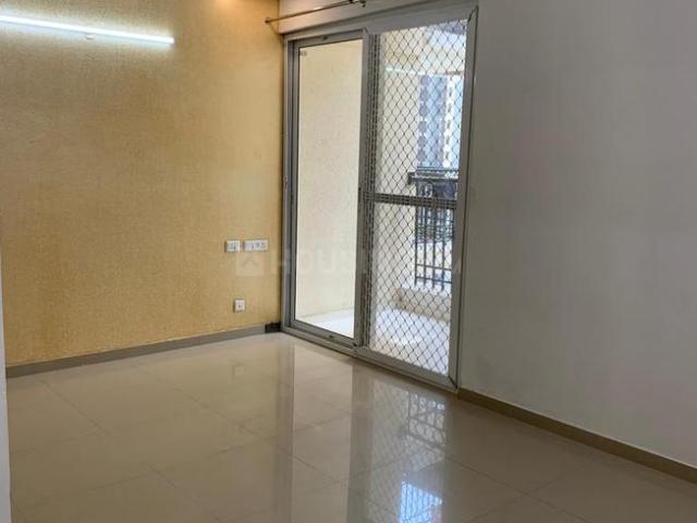2.5 BHK Apartment in Siddharth Vihar for resale Ghaziabad. The reference number is 19851341