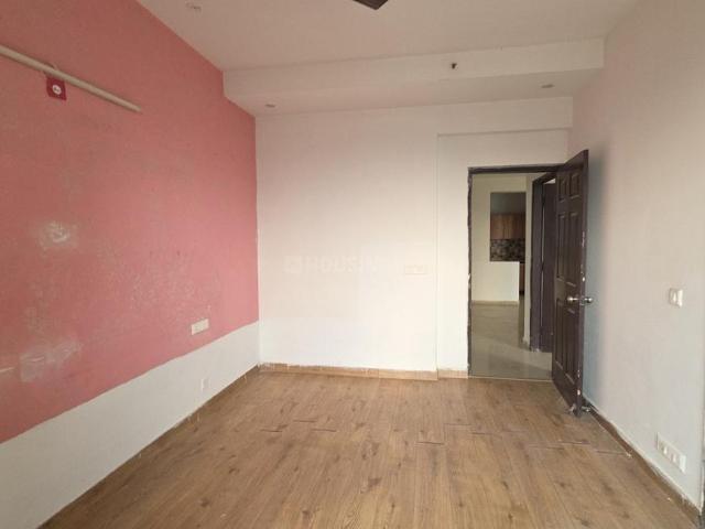 2.5 BHK Apartment in Siddharth Vihar for resale Ghaziabad. The reference number is 20160966