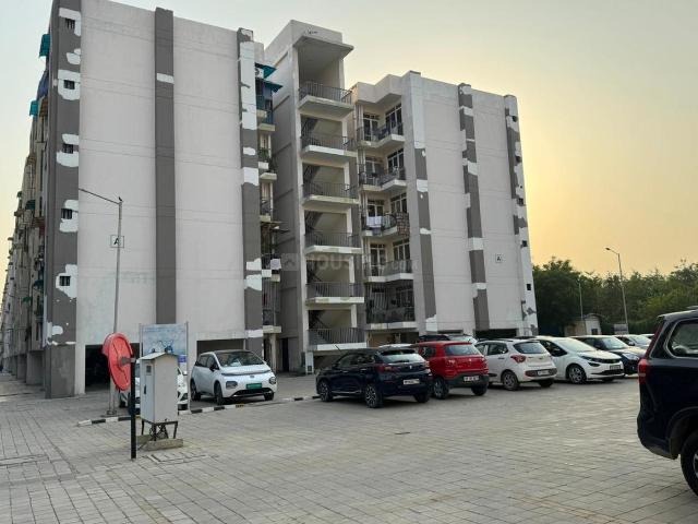 2.5 BHK Duplex in Wave City for resale Ghaziabad. The reference number is 20316728