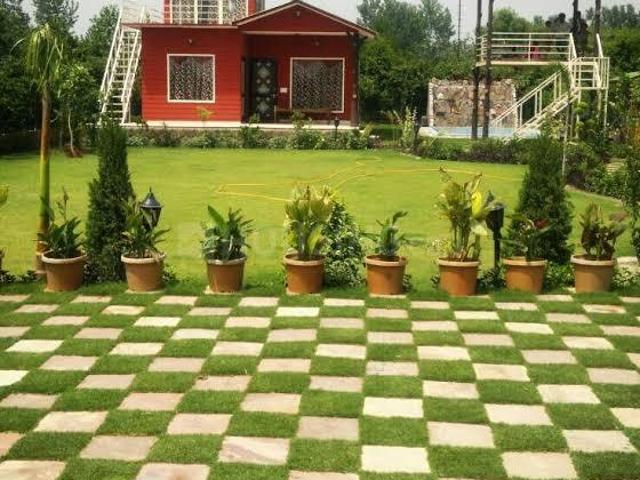 2.5 BHK Farm House in Nagli Bahrampur for resale Noida. The reference number is 20130748
