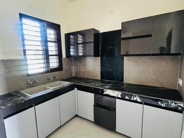 2.5 BHK Independent Builder Floor in Dhakoli for resale Zirakpur. The reference number is 16203777