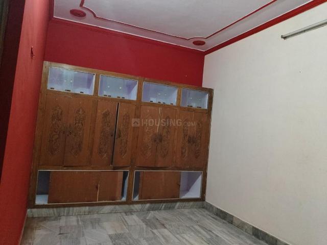 2.5 BHK Independent Builder Floor in Old Katra for rent Allahabad. The reference number is 18613023