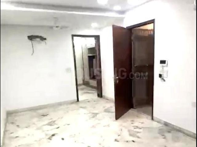 2.5 BHK Independent Builder Floor in Mansarover Garden for rent New Delhi. The reference number is 20632621