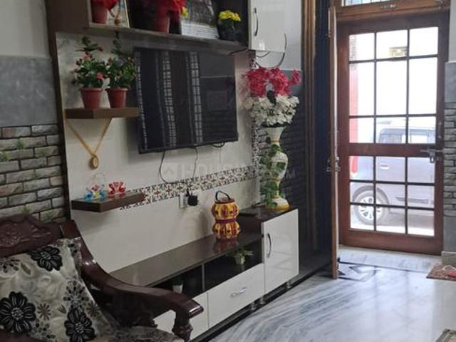 2.5 BHK Independent Builder Floor in Muradnagar for rent Ghaziabad. The reference number is 17787517
