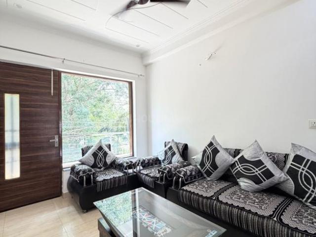 2.5 BHK Independent Builder Floor in Sector 23 for rent Gurgaon. The reference number is 20377902