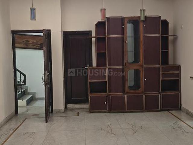 2.5 BHK Independent Builder Floor in Sector 45 for rent Noida. The reference number is 20705089