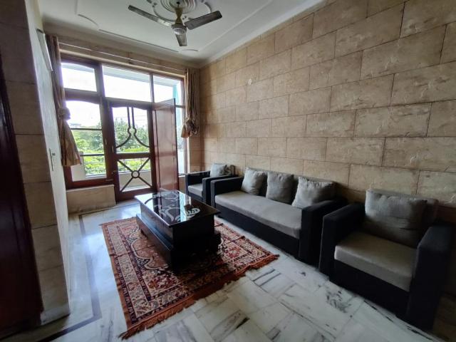 2.5 BHK Independent Builder Floor in Sector 47 for rent Gurgaon. The reference number is 19697510