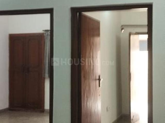2.5 BHK Independent Builder Floor in Sector 40 for rent Noida. The reference number is 20516100