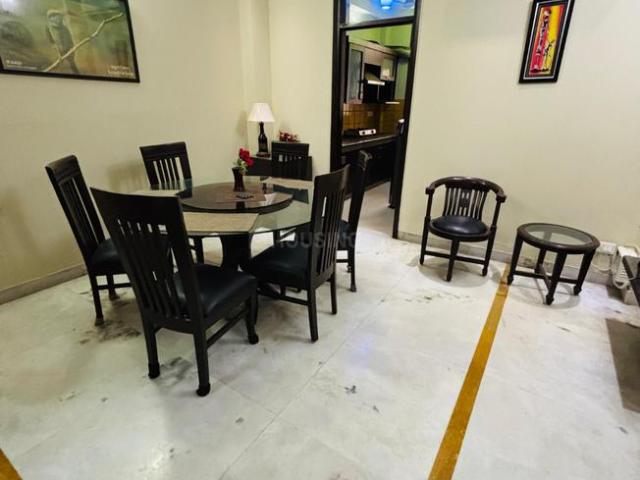 2.5 BHK Independent Builder Floor in Sector 43 for rent Gurgaon. The reference number is 19887786