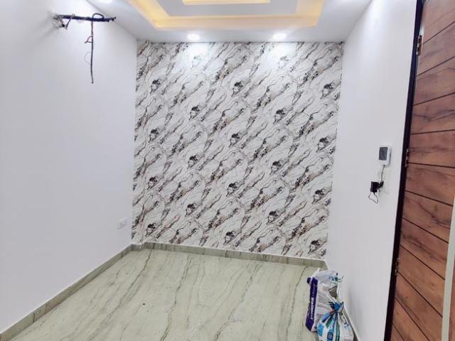 2.5 BHK Independent Builder Floor in Sector 5 Rohini for resale New Delhi. The reference number is 20210234