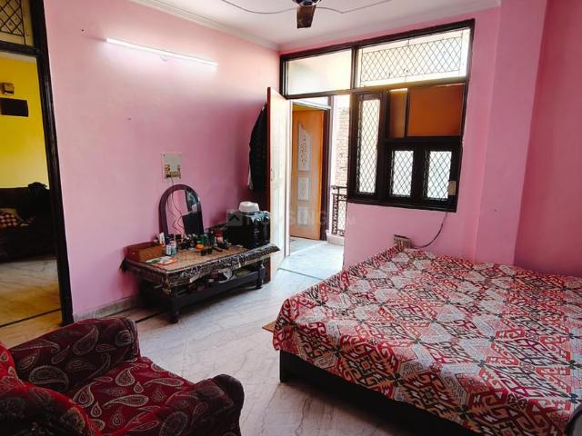 2.5 BHK Independent House in Rajouri Garden for rent New Delhi. The reference number is 15898513