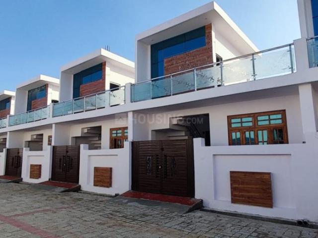 2.5 BHK Independent House in Safedabad for resale Faizabad Road. The reference number is 17728513