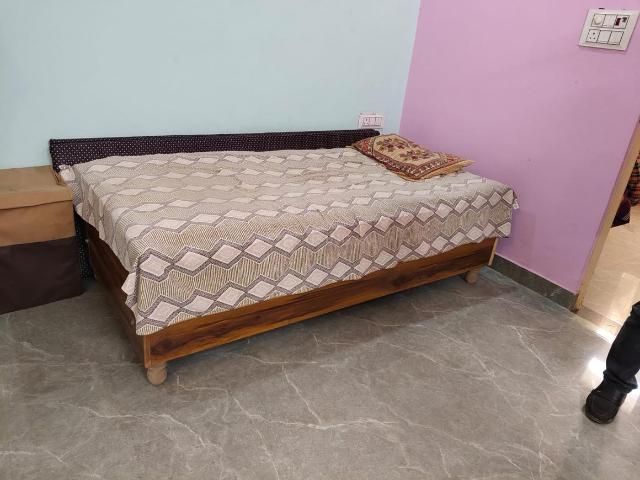 2.5 BHK Independent House in Vasundhara for resale Ghaziabad. The reference number is 20604316