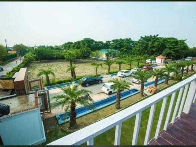 2.5 BHK Villa in Sector 135 for resale Noida. The reference number is 16380745
