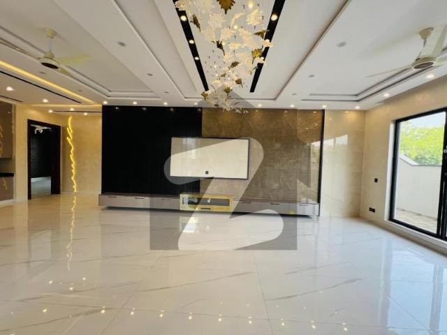 2.5 Kanal House with Front back lawn and swimming Pool. Bahria Intellectual Village
