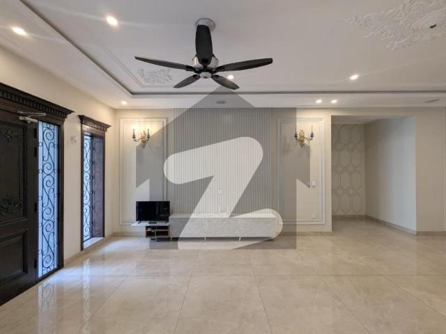 2.5 Kanal Ultra Designer Triple Storey House For Rent In Phase 8 Bahria Greens Overseas Enclave Sector 3