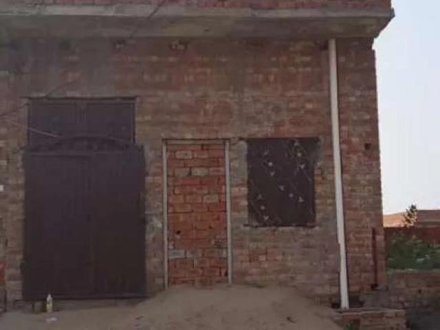 2.5 marla 3 bedroom 2 bathroom electric meter water pump RCC lenter. Lahore Bhagatpura ID 28107
