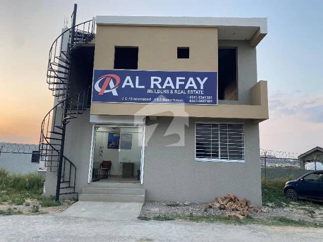 2.5 Marla Commercial Sale 2 Shop 2 Bed Apartment 1 2 Bath 2 Building Has Electric Gas All Facility Available