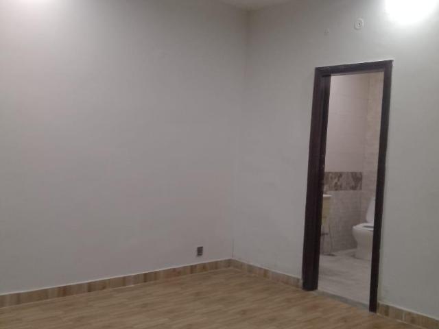 2.5 Marla House available for sale in alflah town Chand street