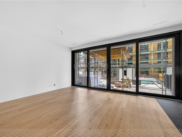 2,5 Neue Räume mit Gartenterrasse und Anbauraum Werkstatt