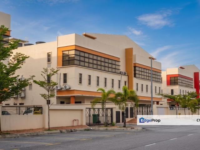 2.5 Sty Semi D Warehouse Factory For Sale Seksyen 51@ PJ