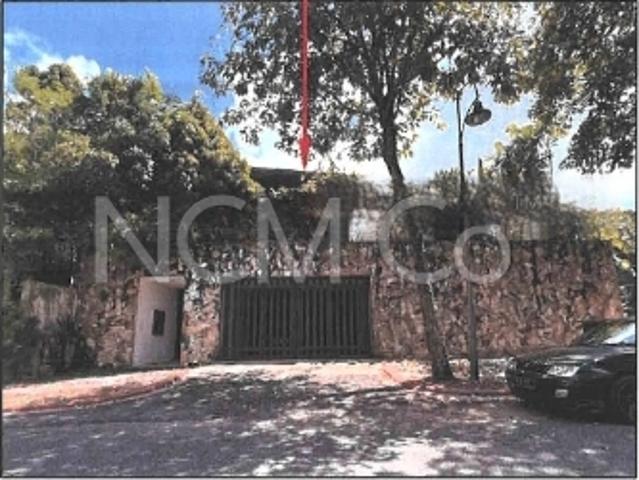 2.5 Storey Bungalow House