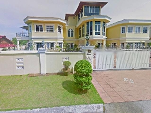 2.5 Storey Detached House