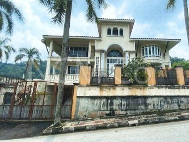 2.5 Storey Detached House