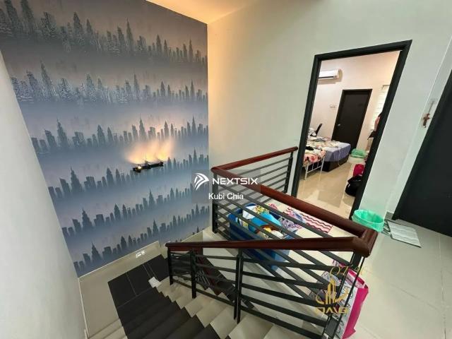2.5 Storey Fully Extended! Renovated! Bukit Tinggi 1 Behind Hospital BTMC