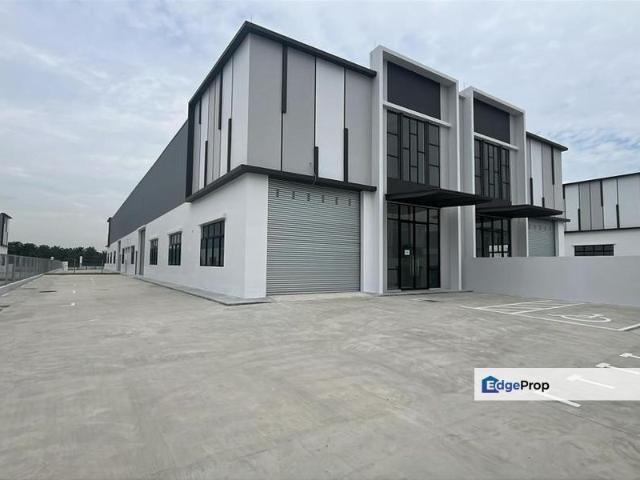 2.5 Storey Semi D Factory For Rent, Apex Bizhub, Jln Desa Tropika, Tmn Perindustrian Puncak, Desa Cemerlang, Ulu Tiram