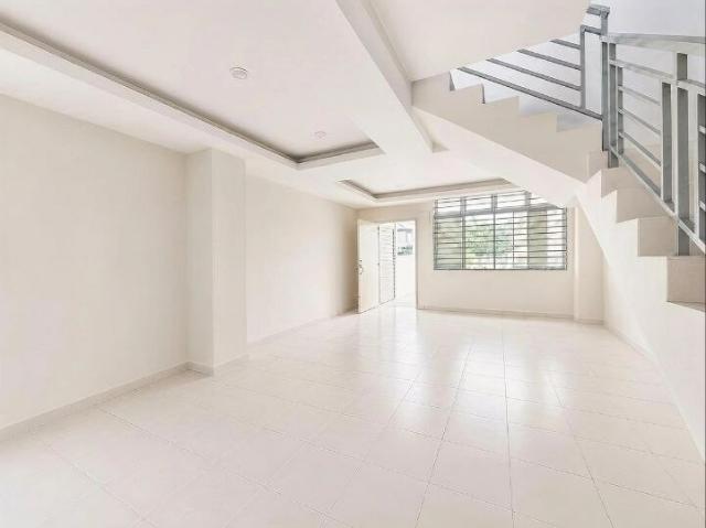2.5 Storey Terrace House For Sale Taman Scientex Pasir Gudang | Freehold Non Bumi