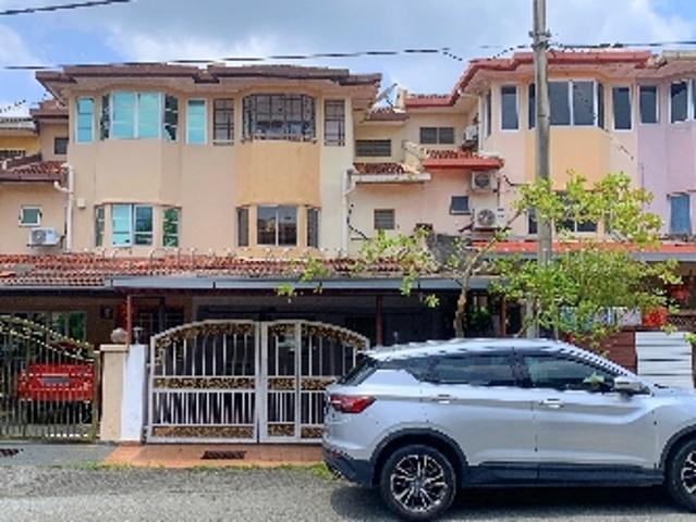 2.5 Storey Terrace House, Intermediate